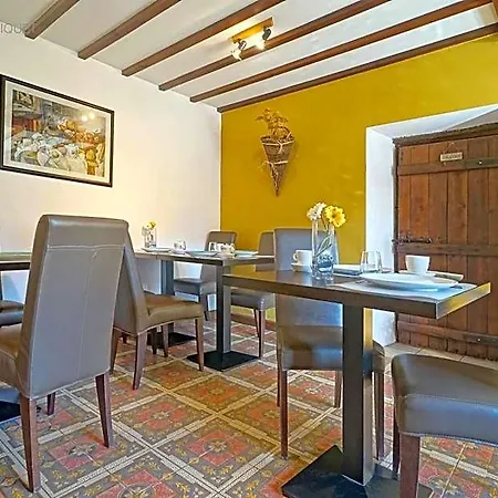 Ferme St Martin Bed and Breakfast 3*